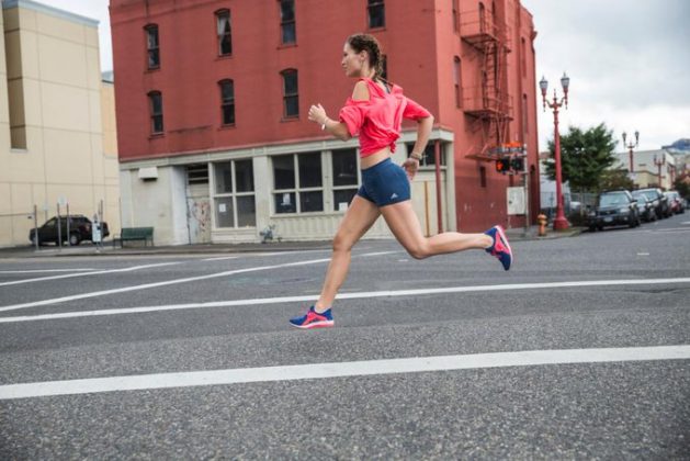 consejos para llevar la postura correcta al correr inténtalos hoy mismo