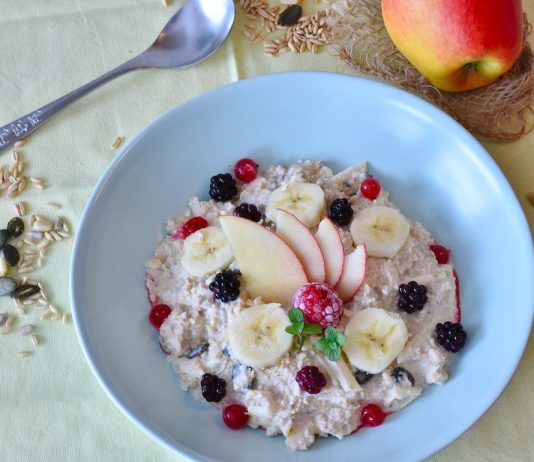 Bowl energético de avena y fruta para tus distancias más largas