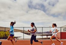 6 razones por las que deberías invitar a hacer ejercicio a una adolescente